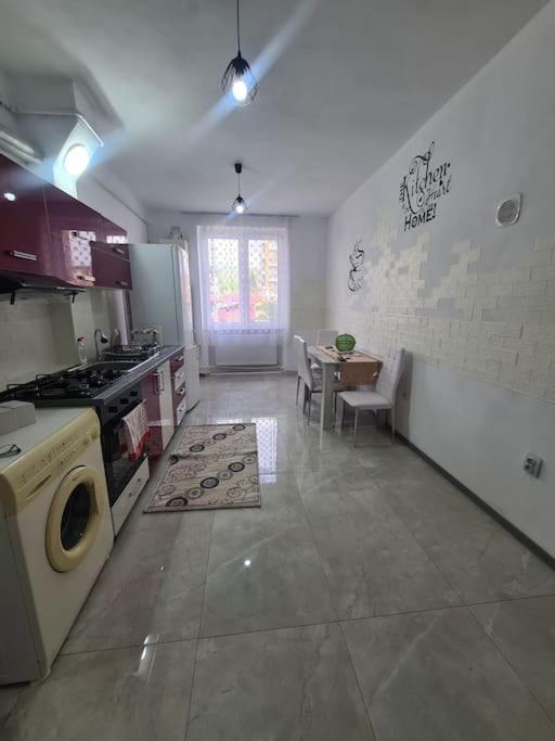 Mural Art Apartament Petroszany Zewnętrze zdjęcie
